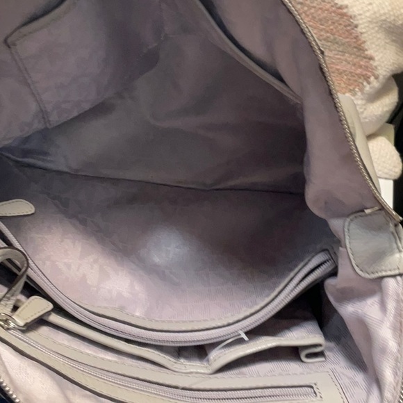 Michael Kors Satchel Bag Purse - Picture 4 of 10